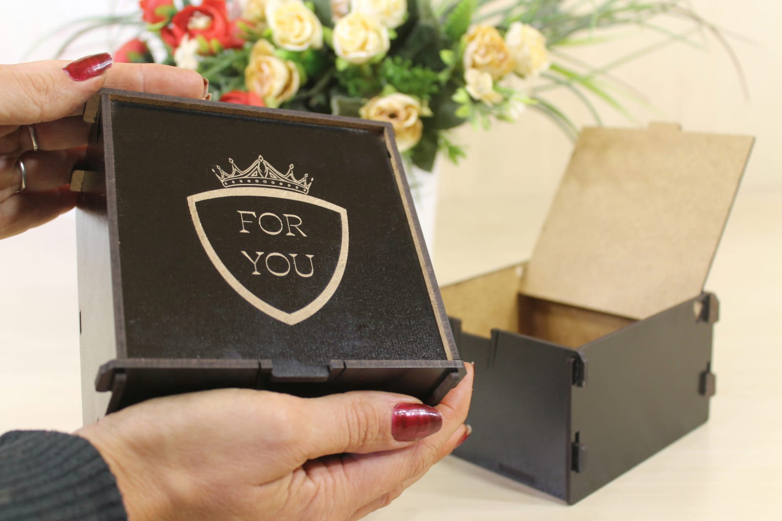 Коробка для ремня самосборная маленькая