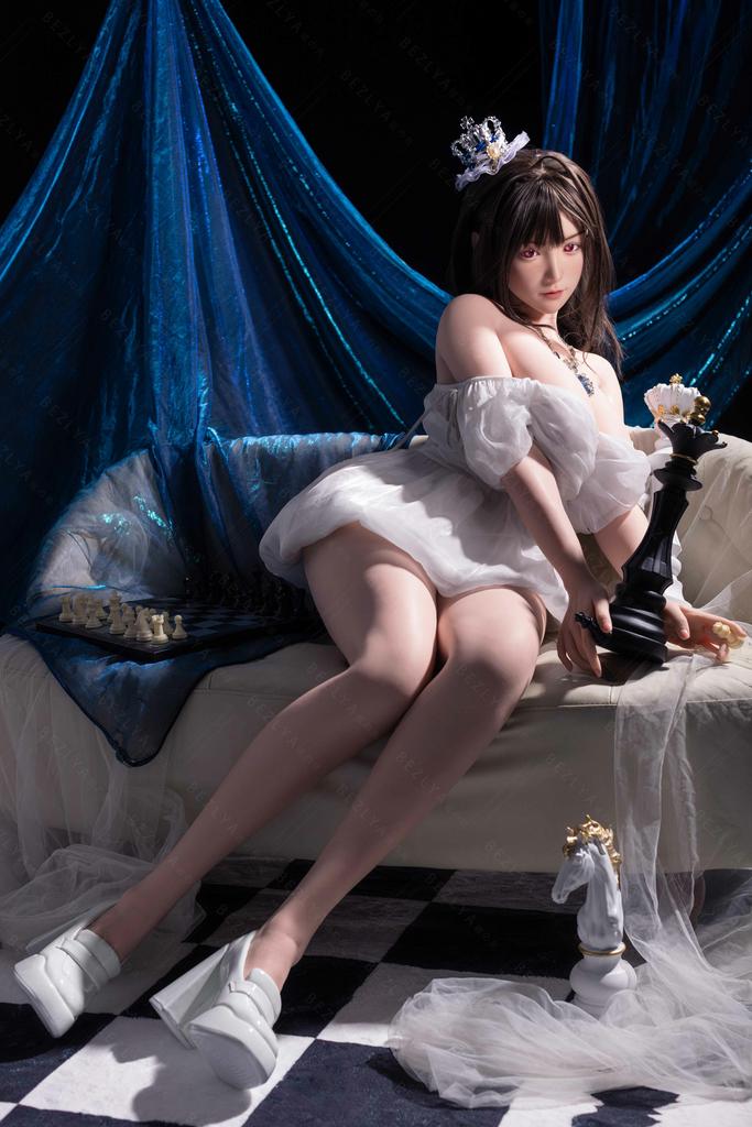 Realistic Silicone sex doll BEZLYA [2.2CF] 160 cm - GARDENIA DUALINTERPRETATION