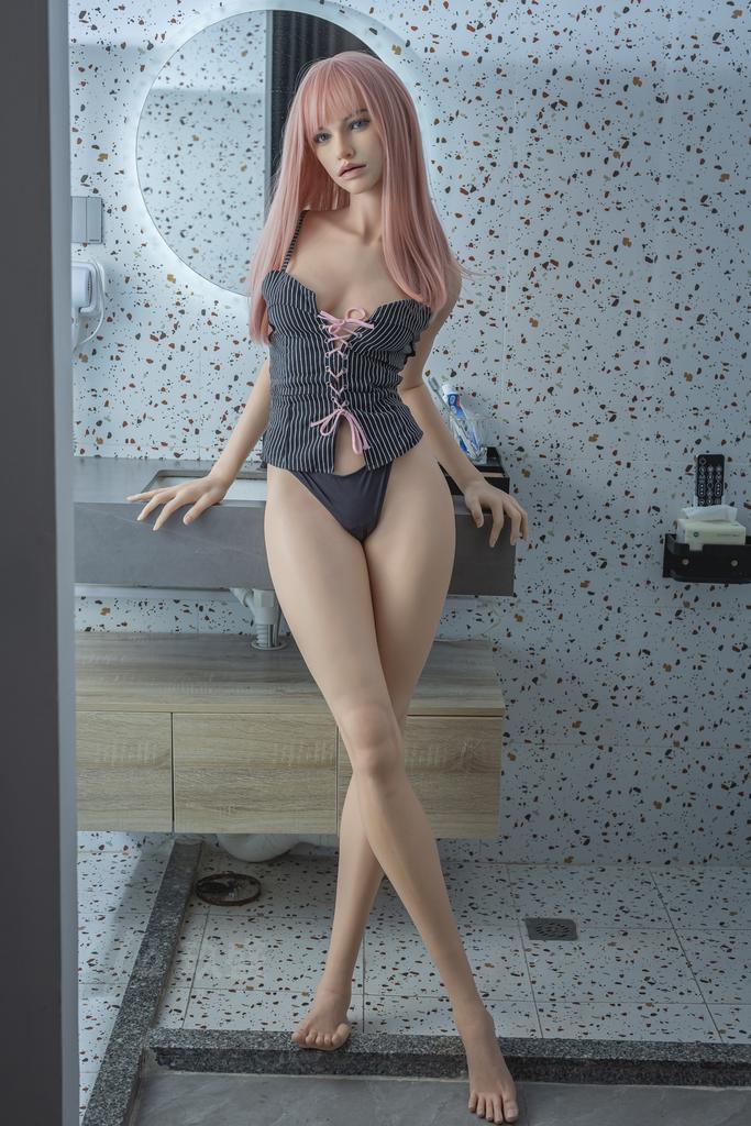 Realistic Silicone / TPE sex doll Jiusheng doll / ROS 168 cm - Lisa