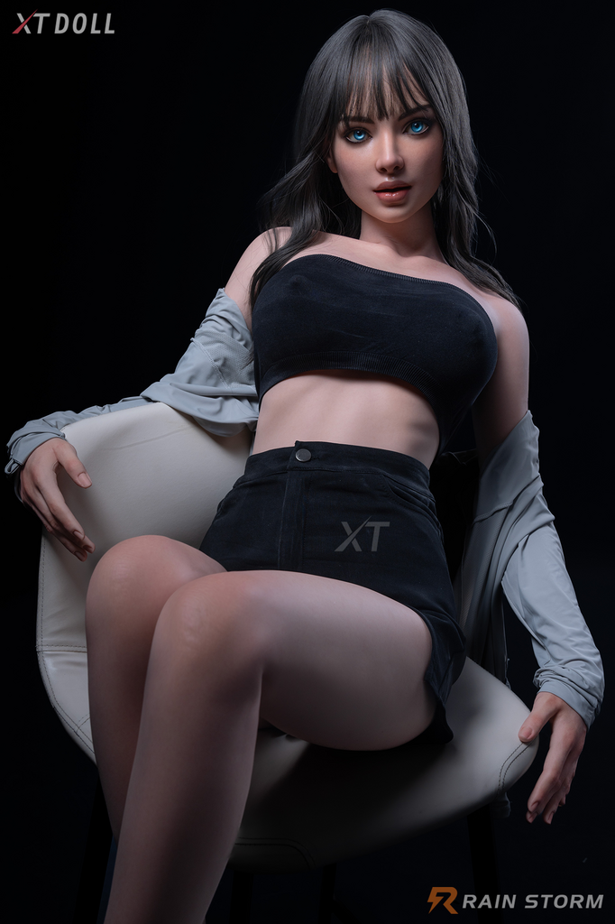 Realistic Silicone / TPE XT sex doll 163 cm - Phoebe