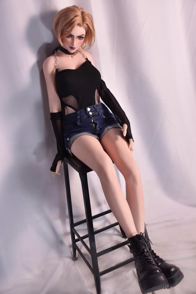 Realistic Silicone / TPE ElsaBabe Sex Doll 165 cm - Rosalyn Clark