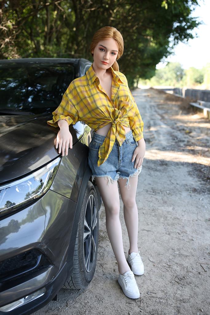 Realistic Silicone / TPE sex doll Starpery  169 cm -  Daisy