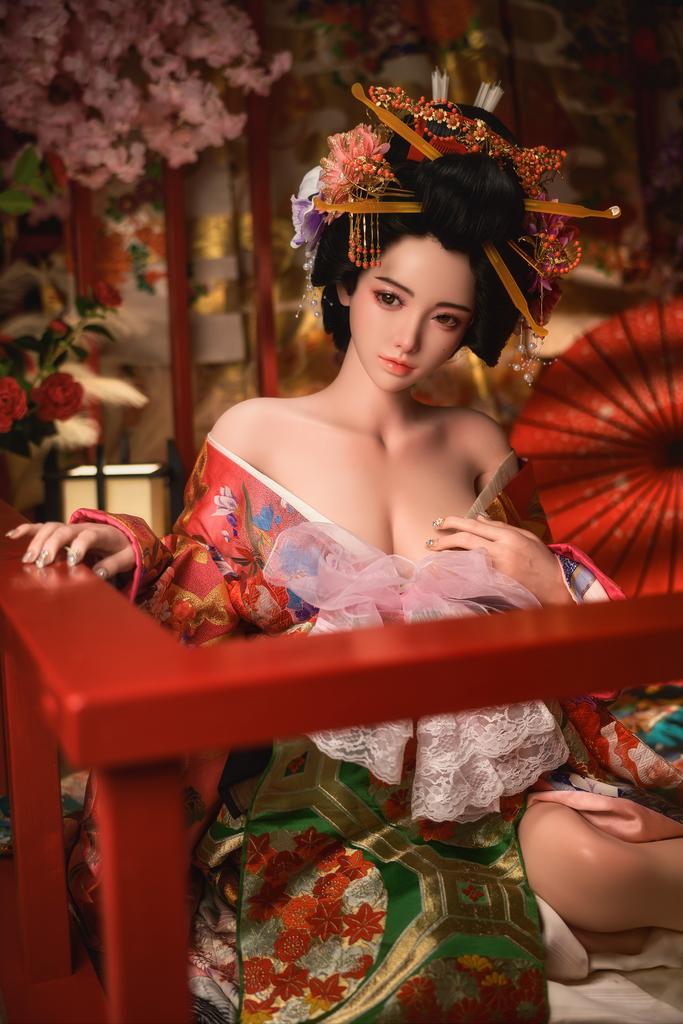 Realistic Silicone / TPE FU sex doll 161 cm - Xiaobei