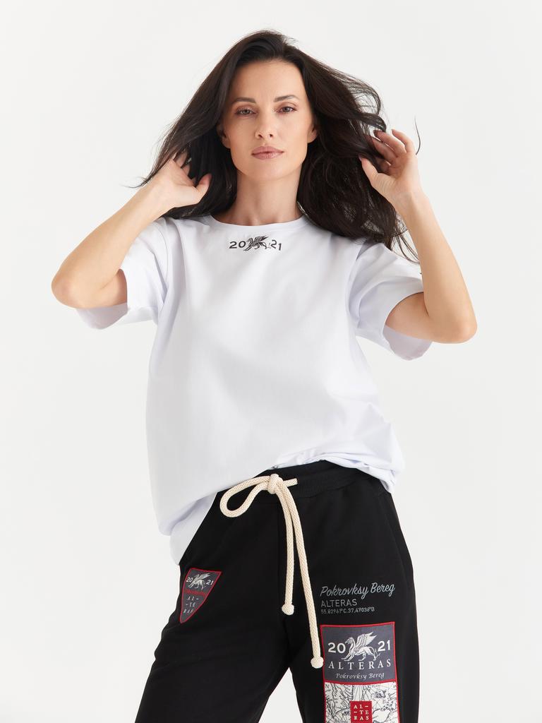 Футболка ALTERAS  с принтом / белый