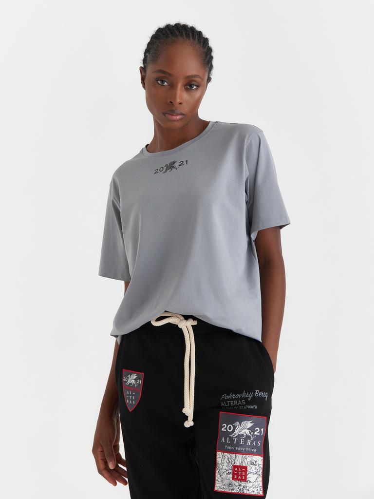 Футболка ALTERAS  с принтом / серый