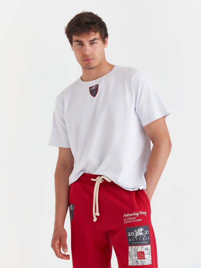 Футболка ALTERAS  с вышивкой герб / белый