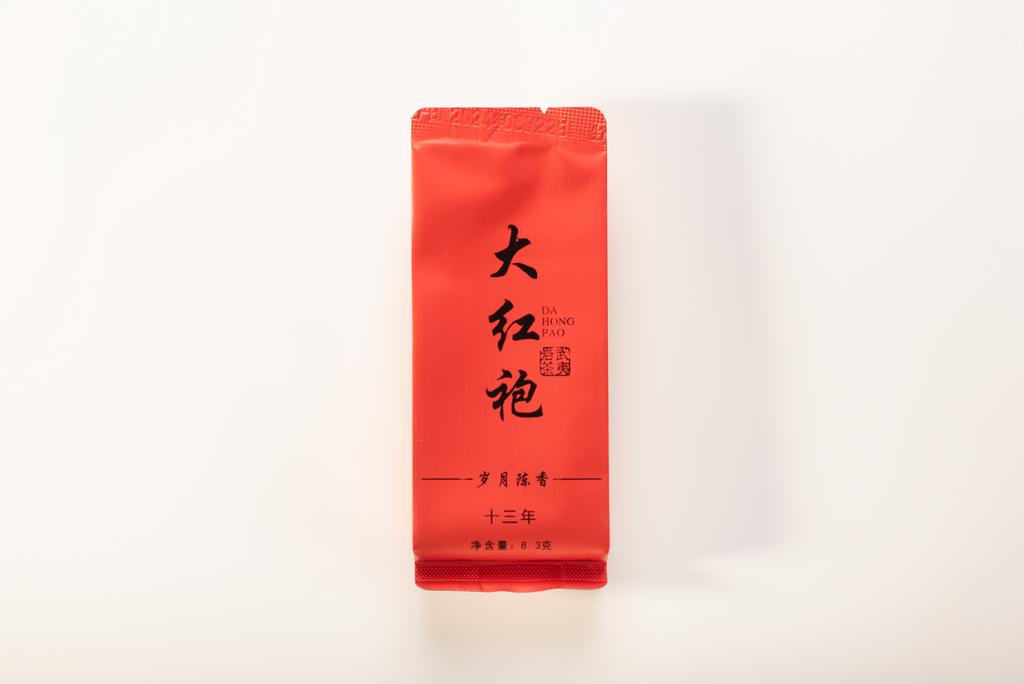 Выдержанный (2011) У И Да Хун Пао Ма Тоу Янь - "Утёс лошадиной головы" 8г.