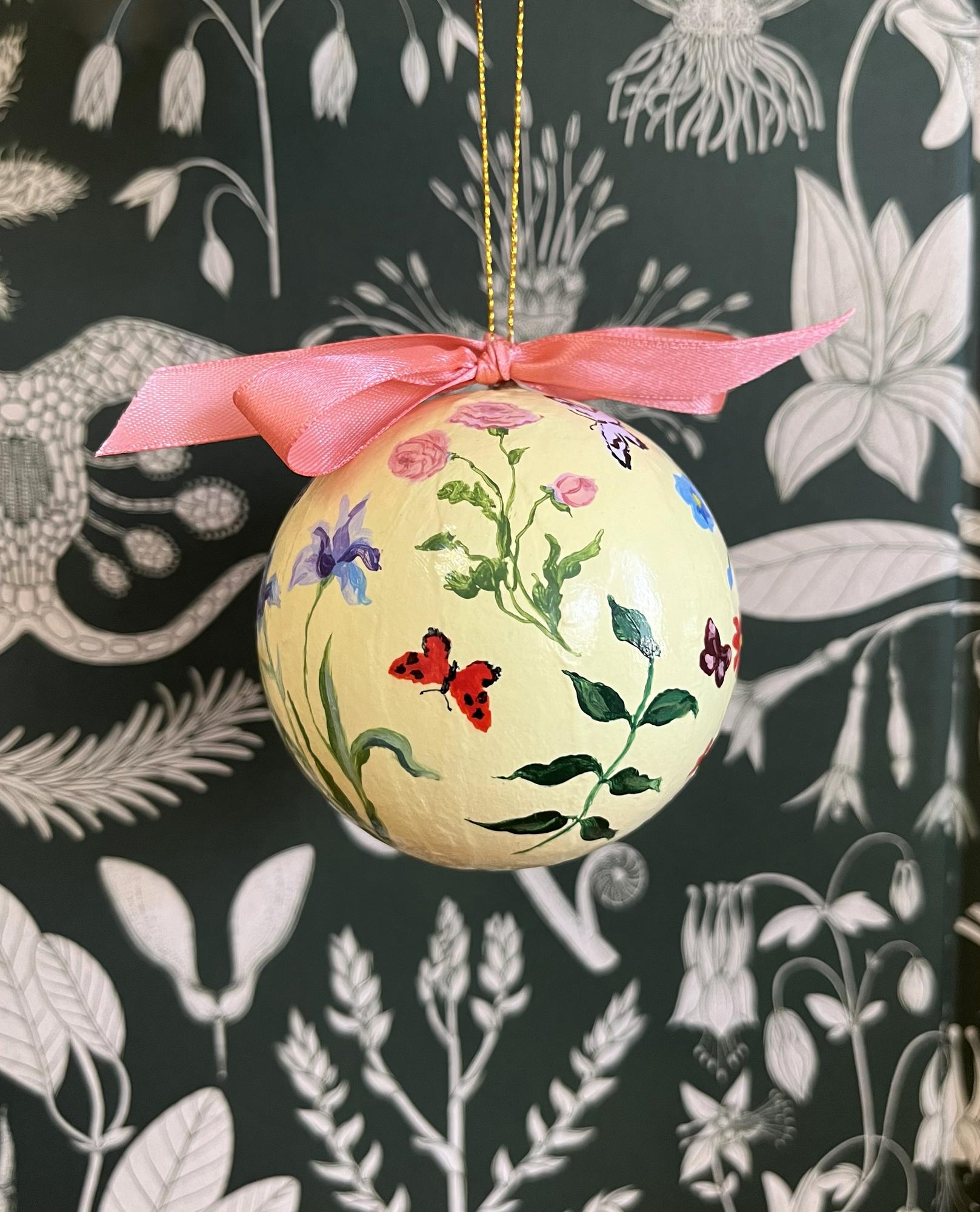 Ёлочный шар желтый «Ботаника»