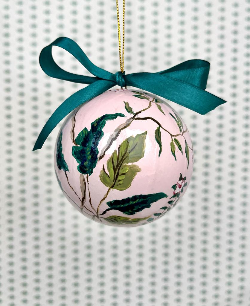 Ёлочный шар пастельно-розовый "Пальмы"