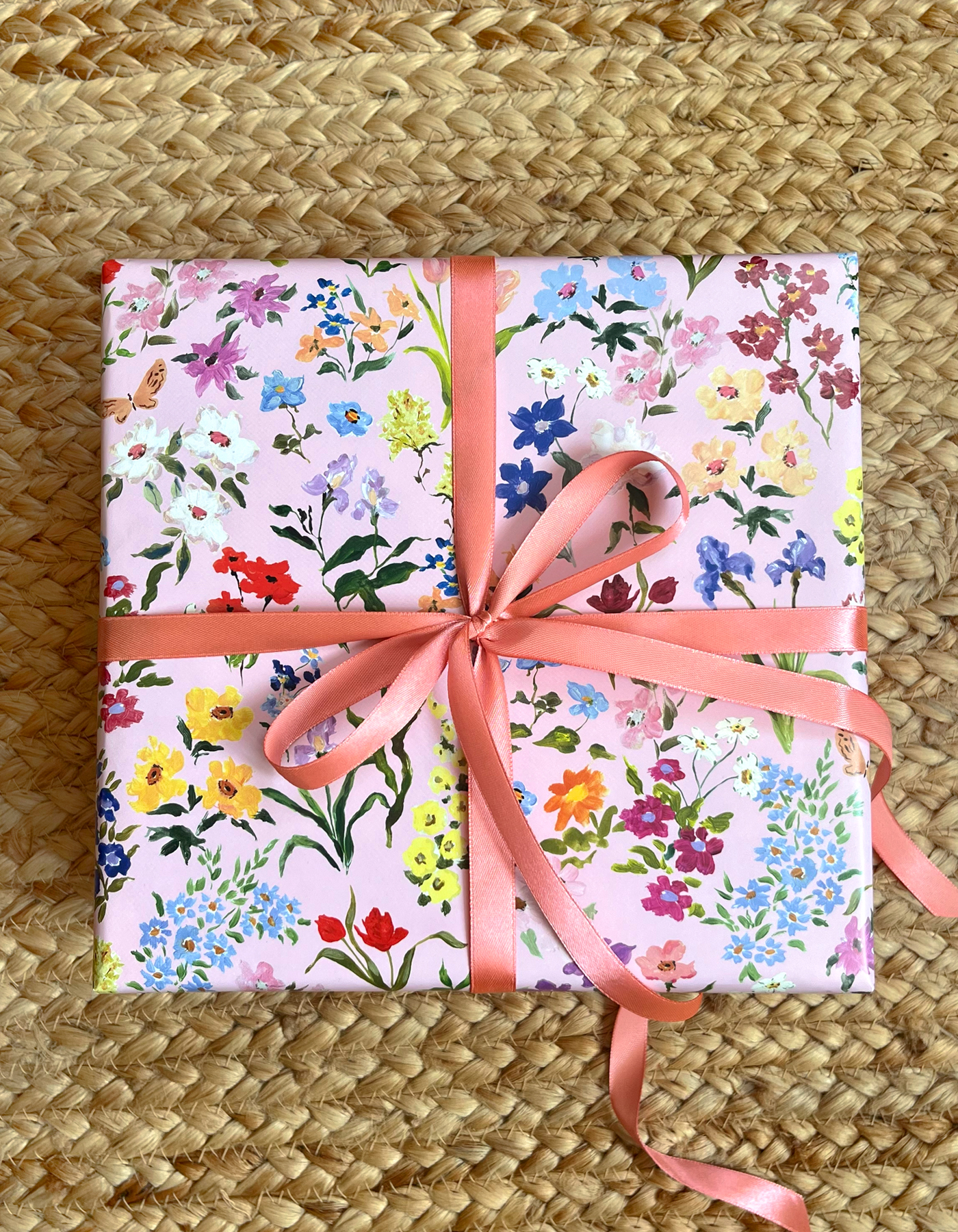 Упаковочная бумага "Цветочное поле"