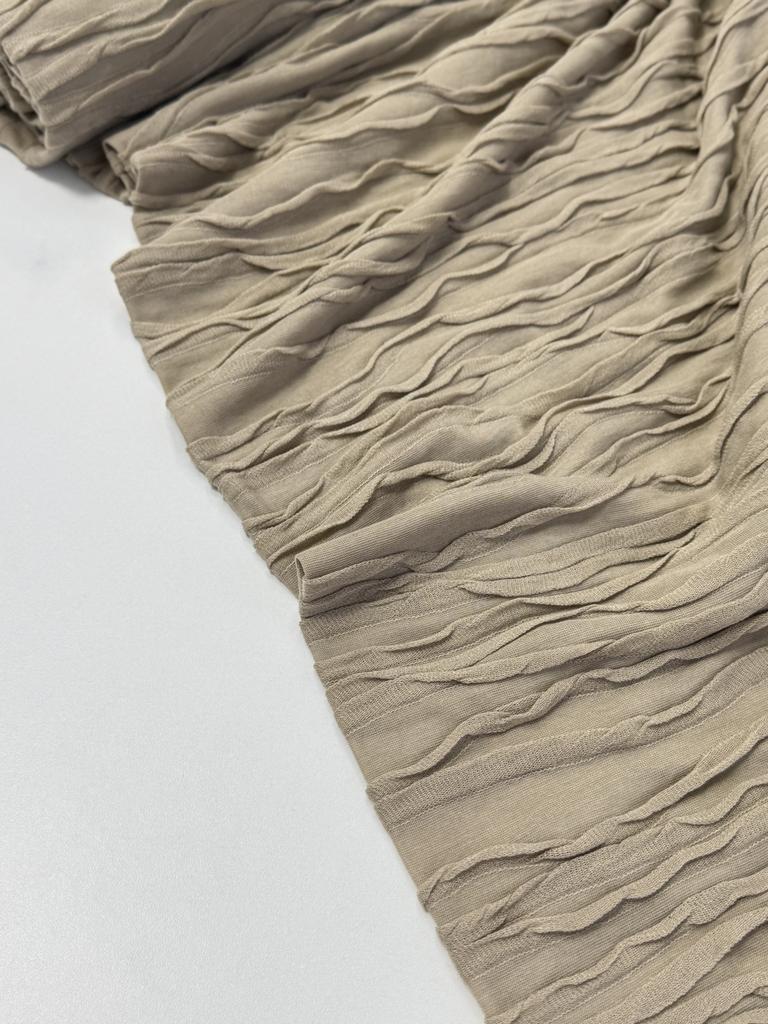 Вискозный трикотаж волны "Волнующий беж"