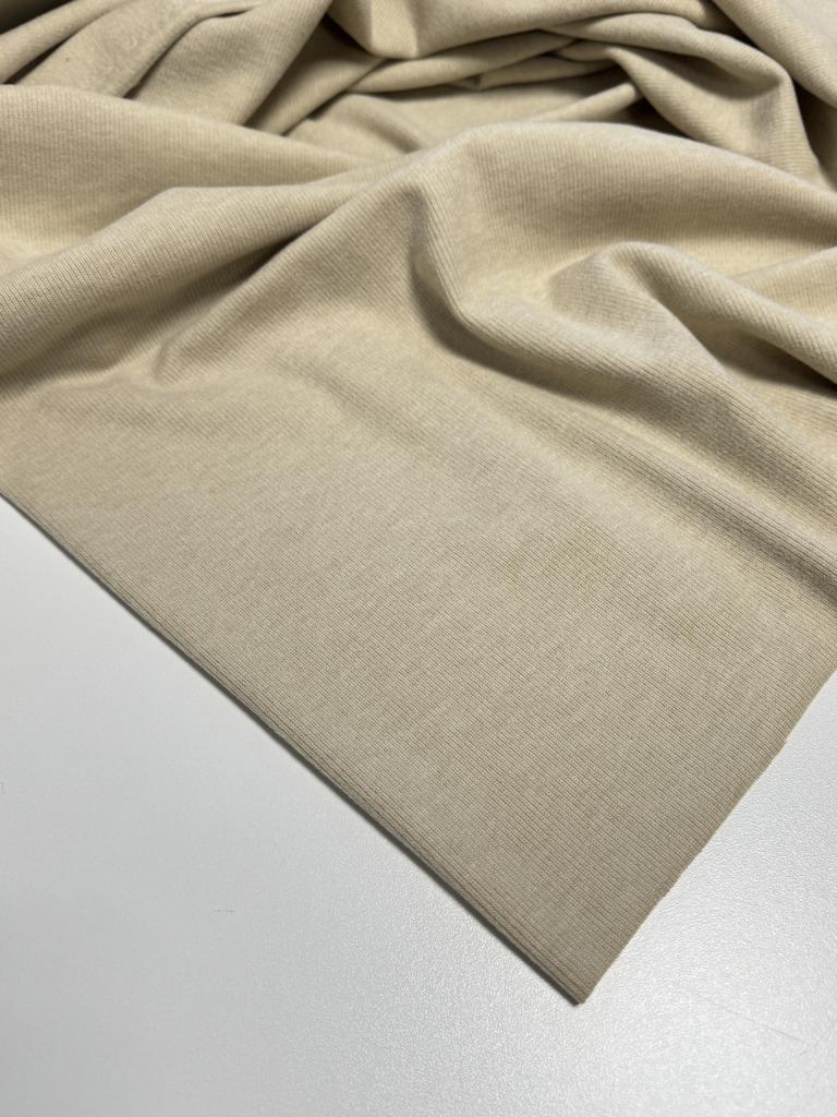 Трикотаж вязаный в рубчик с эффектом велюра и микроначесом «Дюна»