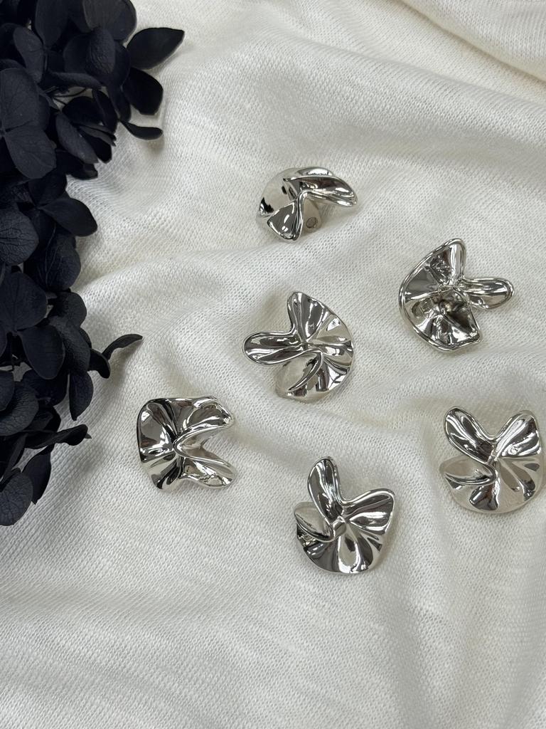 Пуговки металл Круэлла