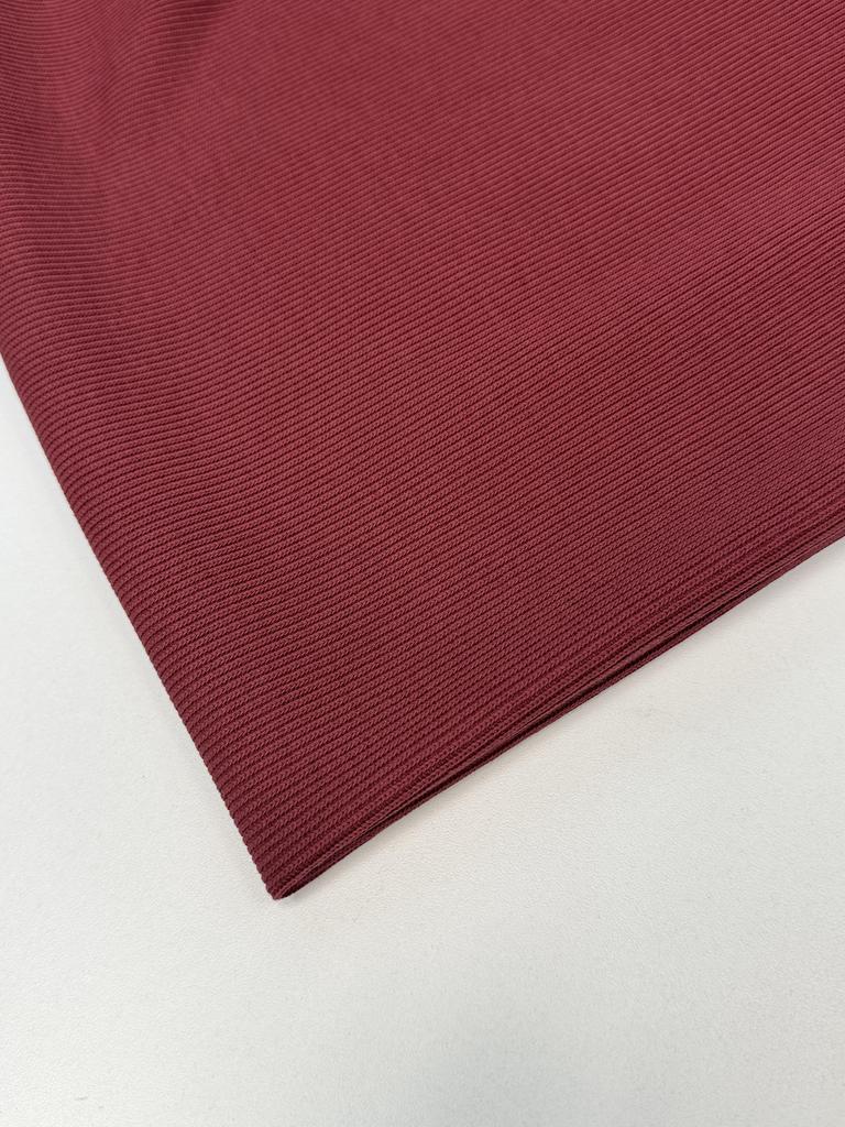 Вязаный трикотаж «Гранатовые Косы»