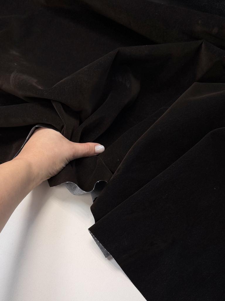 Флоковый деним с мраморным эффектом «Антонио Бандерас»