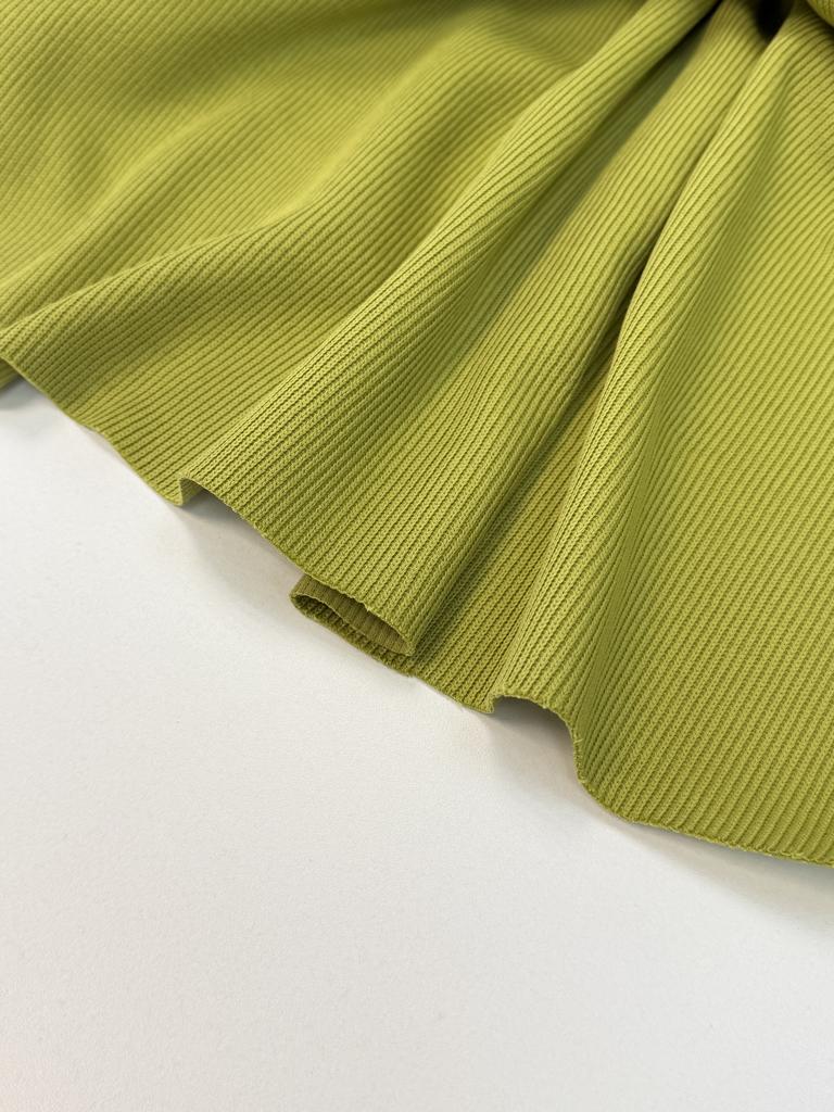 Вязаный трикотаж «Яблочные Косы»