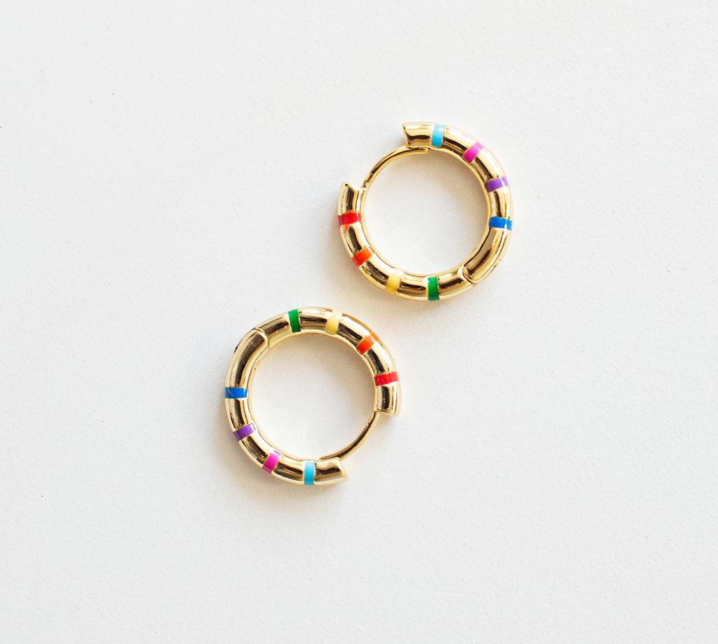 СЕРЬГИ КОЛЬЦА С ЭМАЛЬЮ