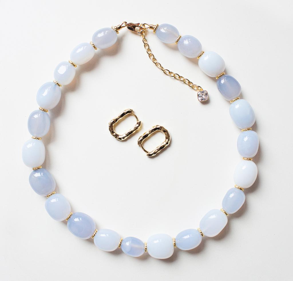 КОЛЬЕ ИЗ АГАТА