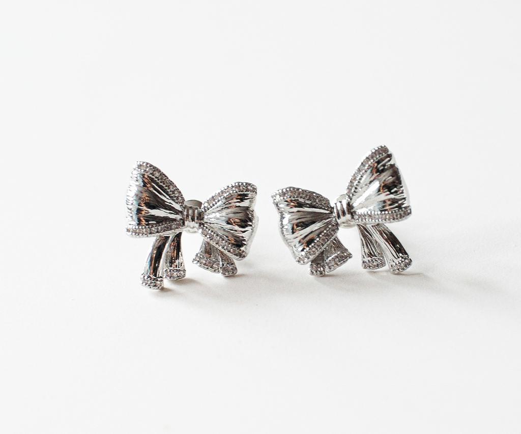 СЕРЬГИ СЕРЕБРЯНЫЙ БАНТ