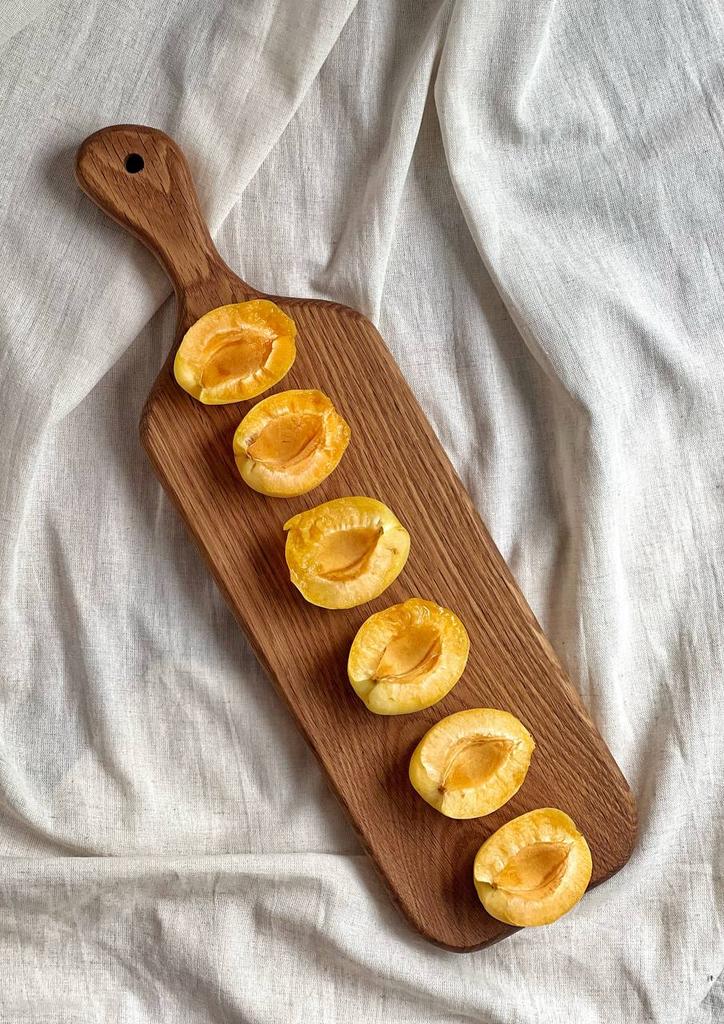 Доска из дуба сервировочная/разделочная