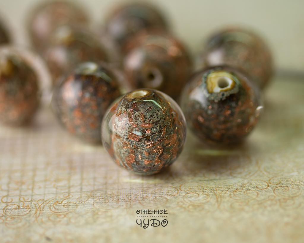 Бусины лэмпворк: «Старый город»