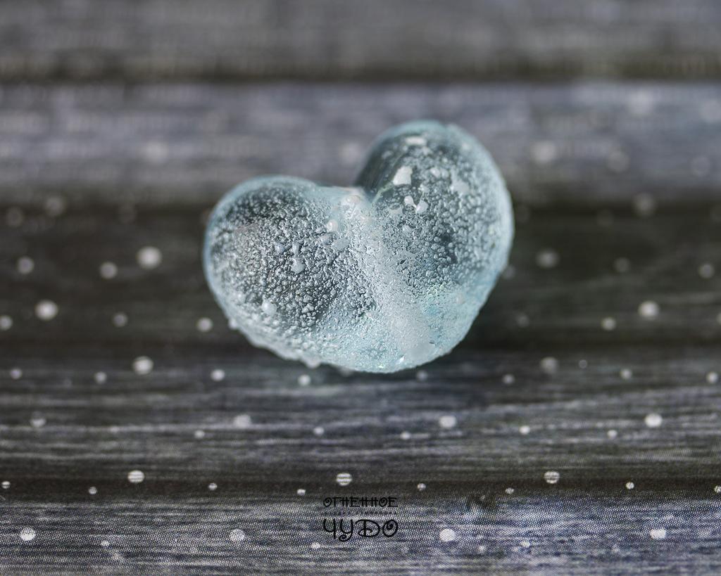 Бусина лэмпворк «Сердечко»