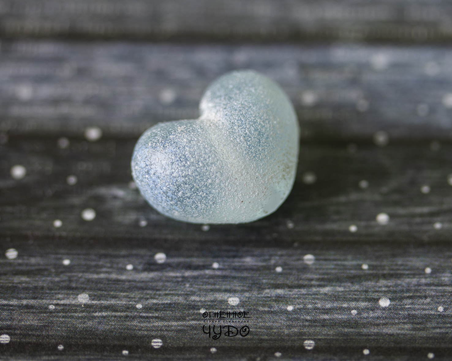 Бусина лэмпворк «Сердечко»