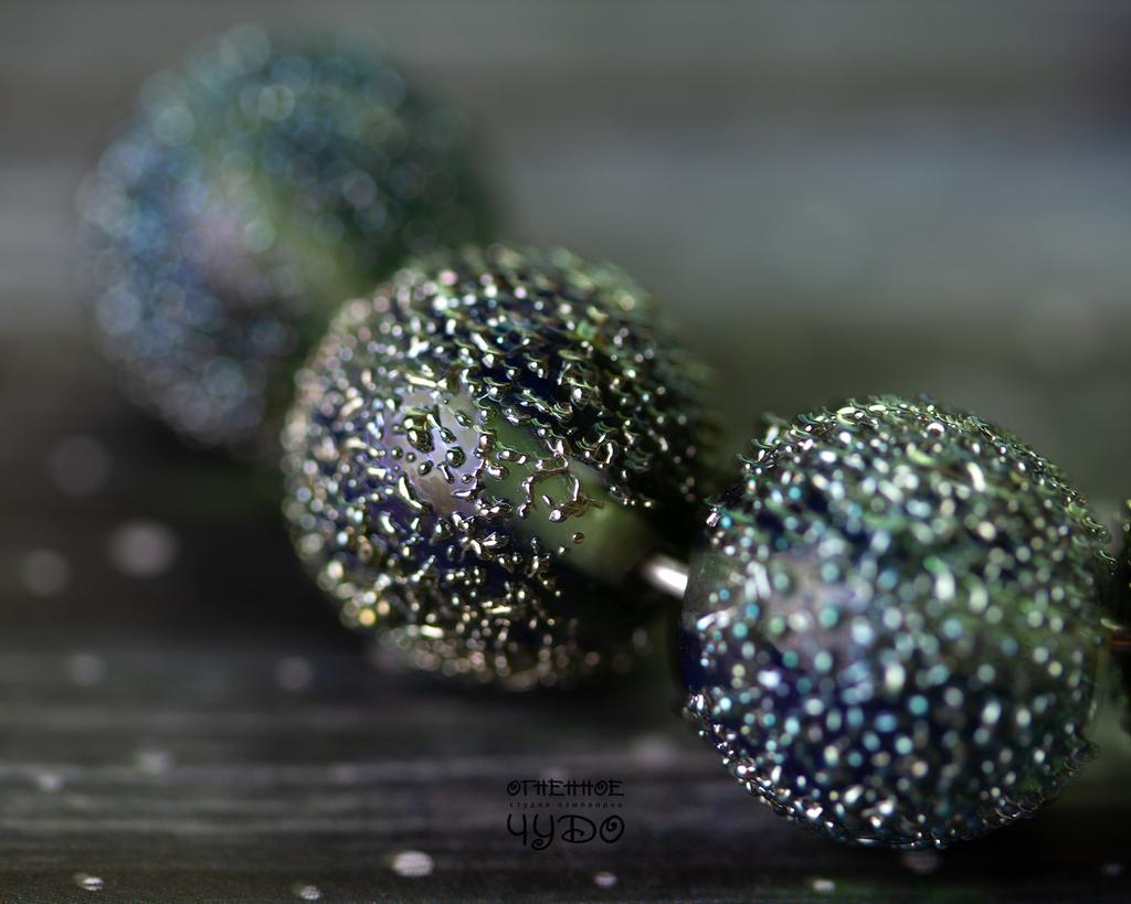 Бусины лэмпворк: «Сияйные»