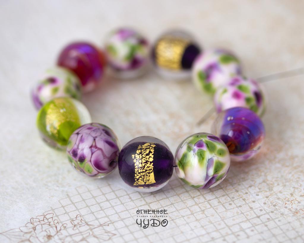 Бусины лэмпворк: набор для колье
