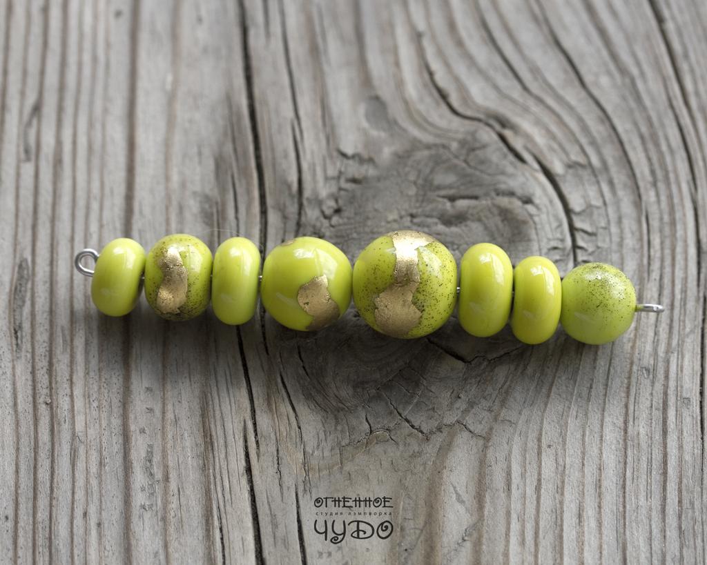 Бусины лэмпворк: набор для колье, браслета и др. украшений