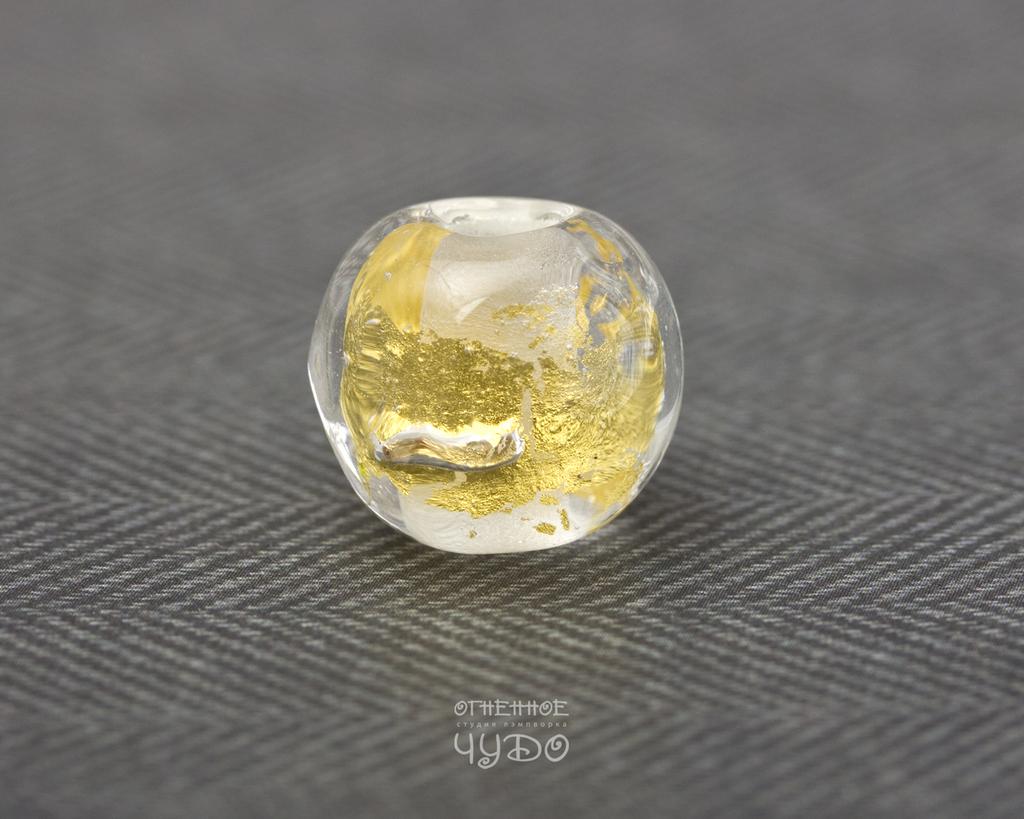 Бусина лэмпворк прозрачная с золотом