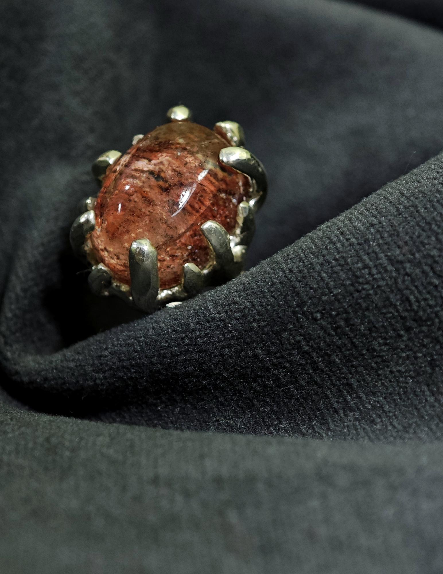 Кольцо с аквариумным кварцем