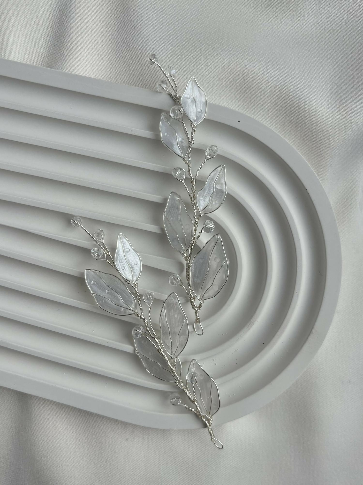 Веточки для волос