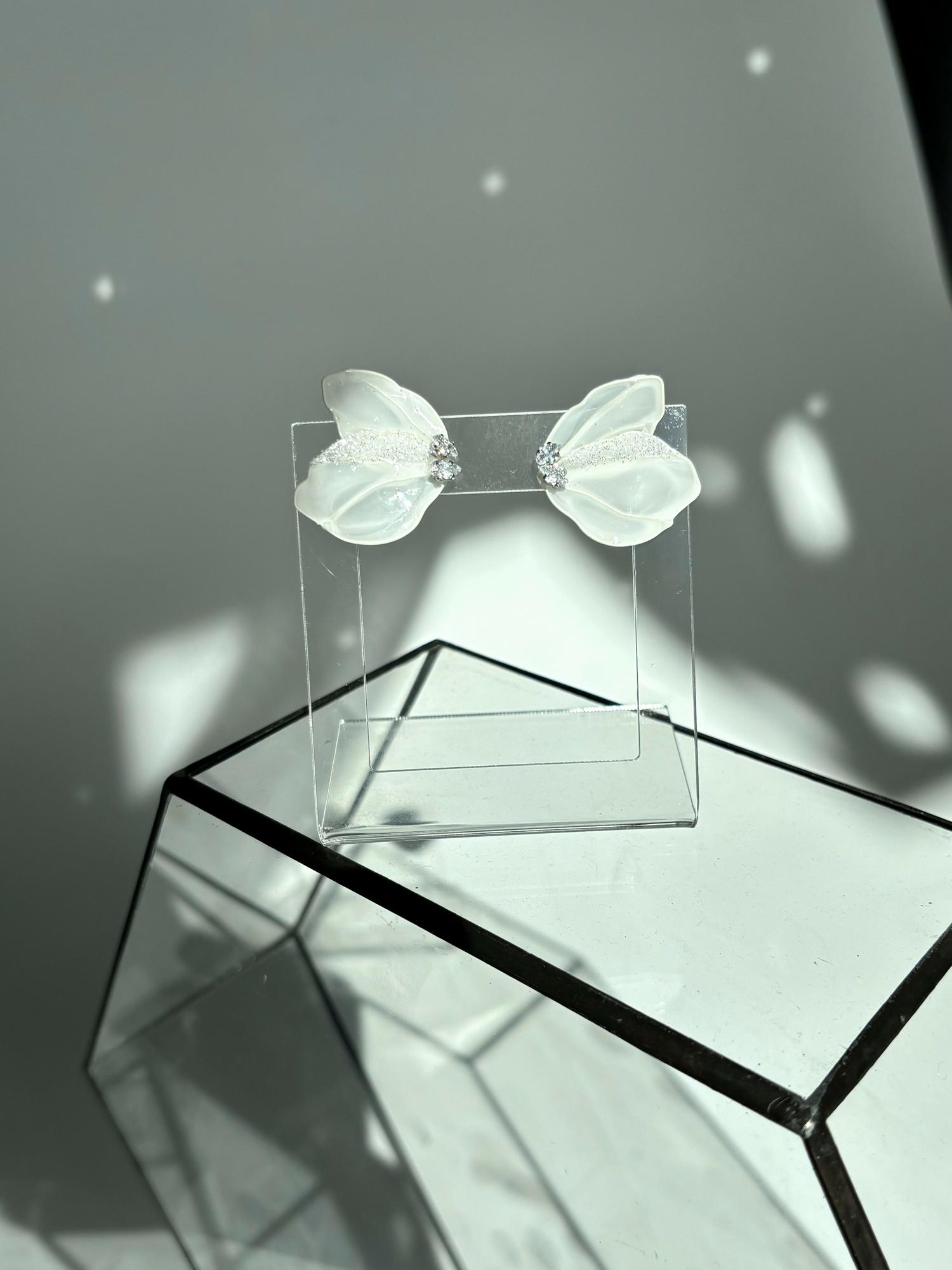 Серьги с фианитами