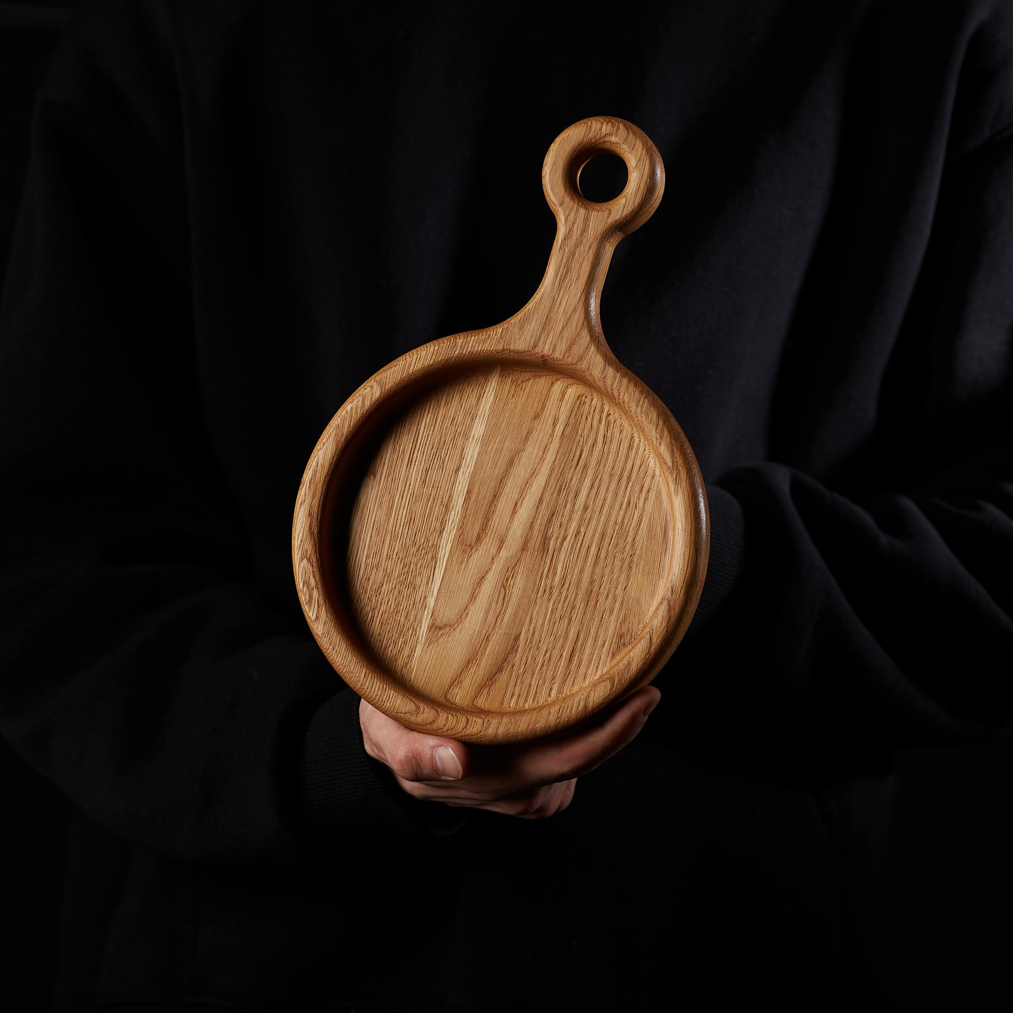 Доска сервировочная из дуба