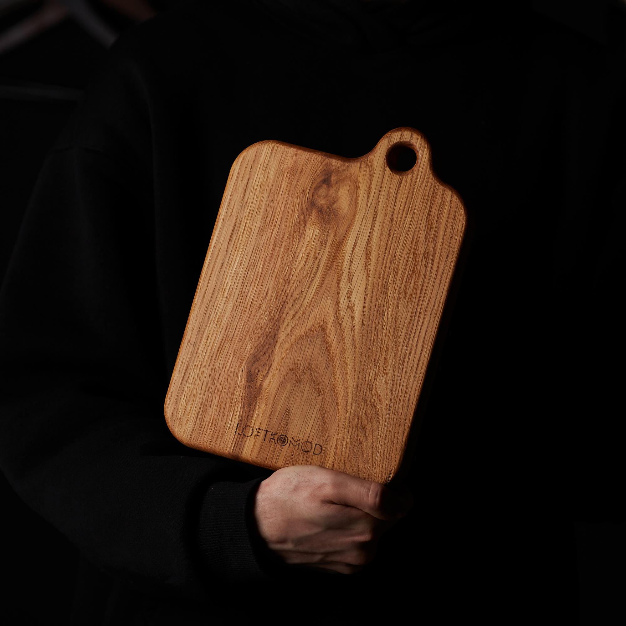 Доска-поднос сервировочная из дуба