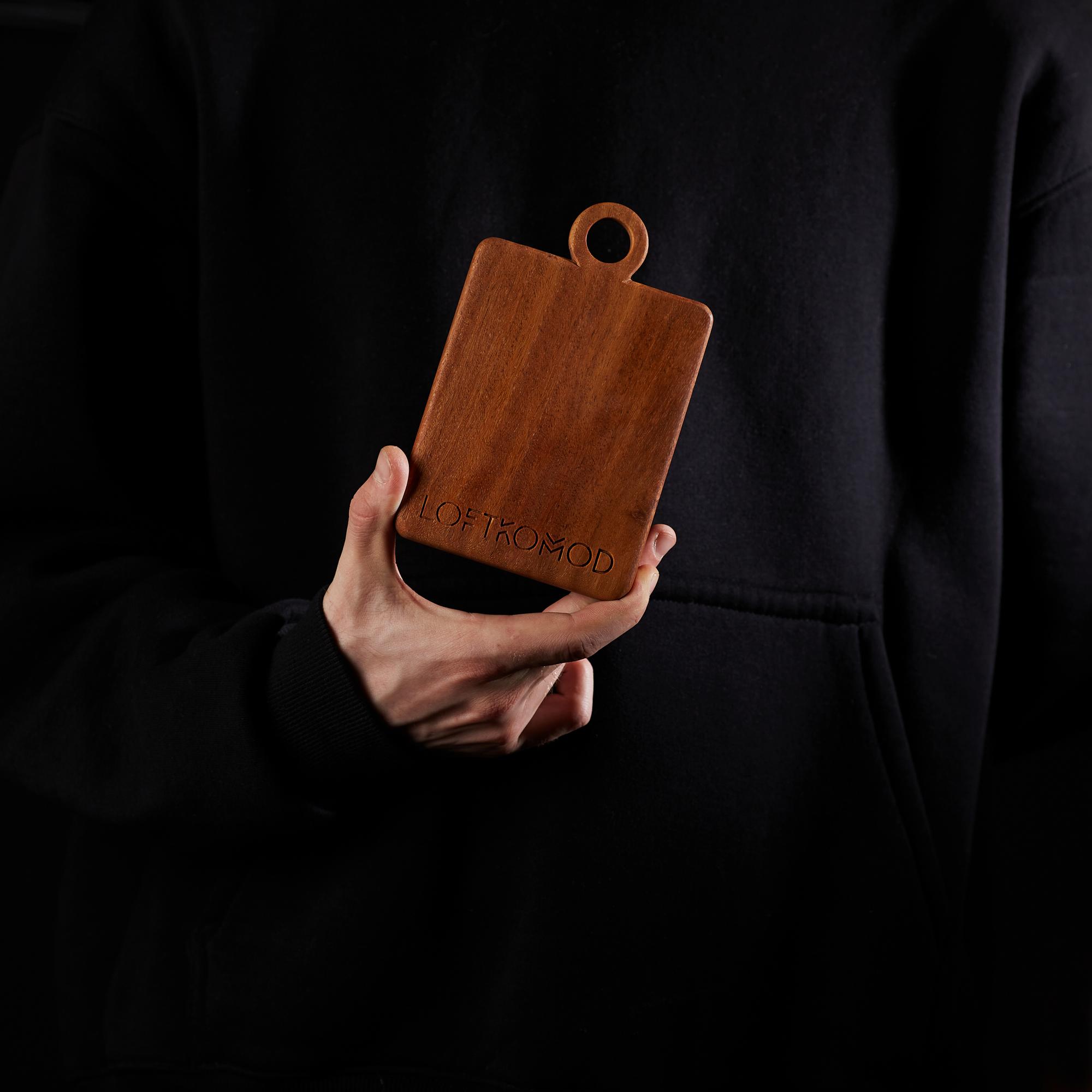 Доска для десертов из кумару