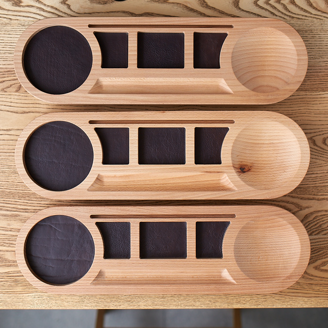 Настольный деревянный органайзер из бука