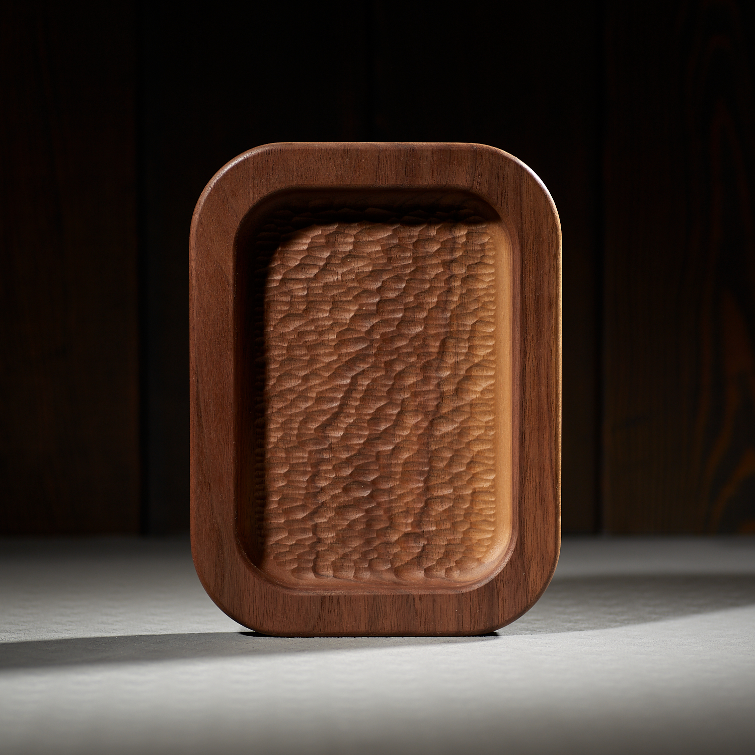 Доска-поднос из американского ореха