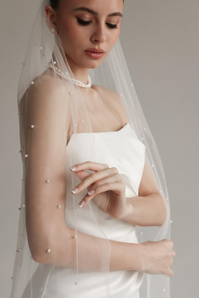 Свадебная фата с жемчугом в СПб