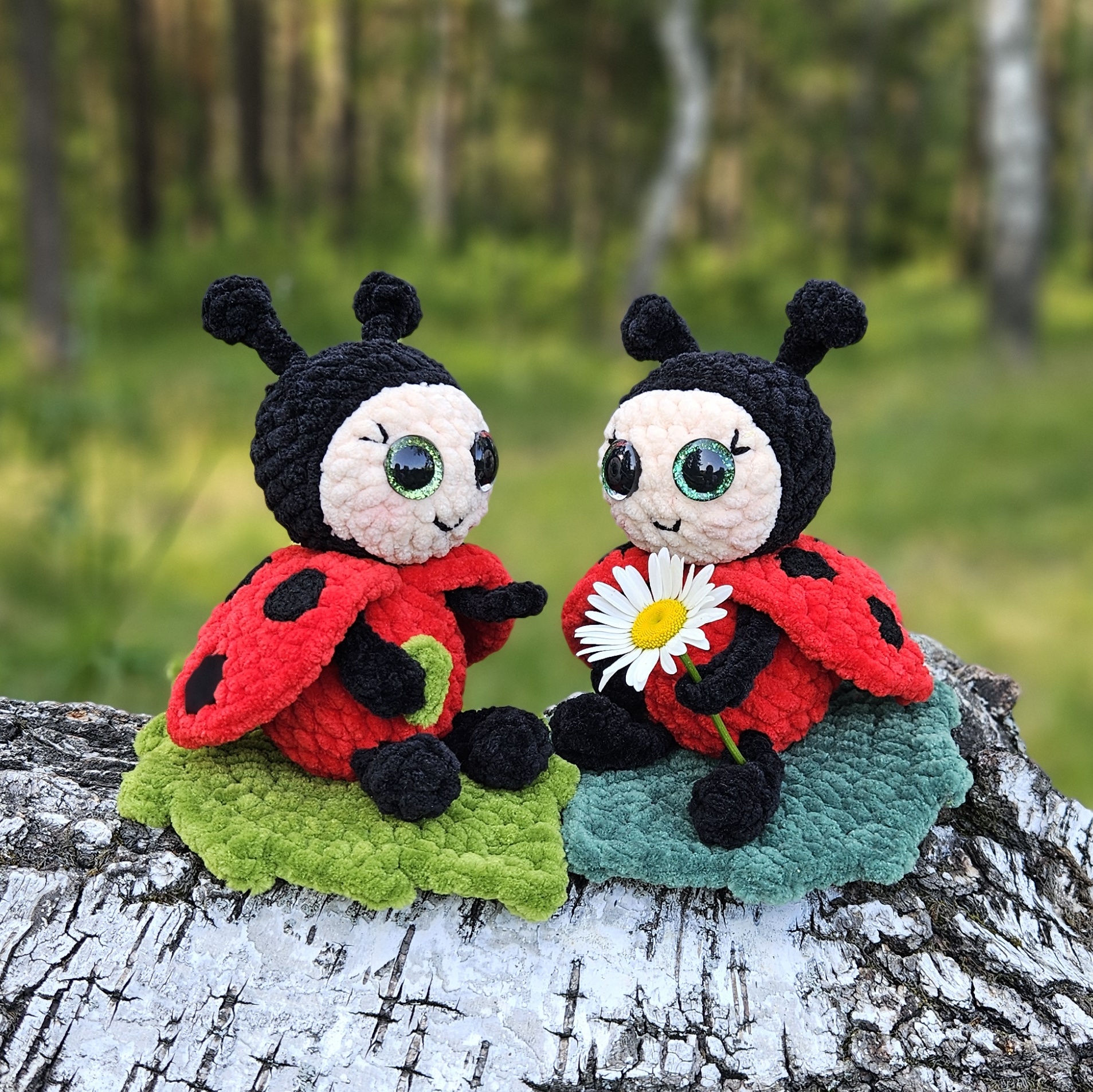 Мастер-класс "Божья коровка с листочком"