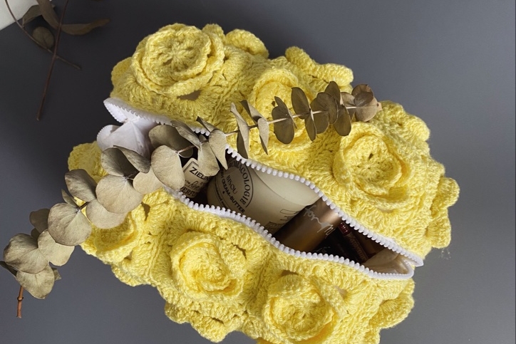 МК Косметичка с цветами