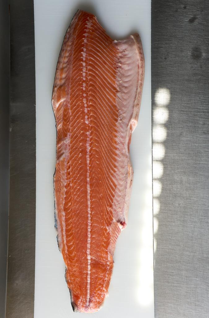 форель морская 1кг