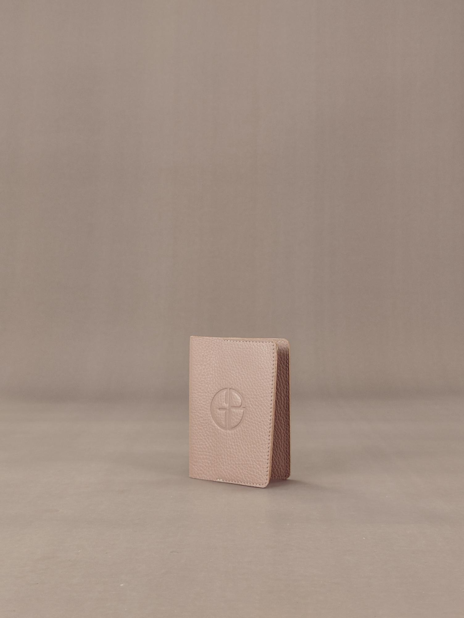 Обложка для паспорта капучино с розовинкой