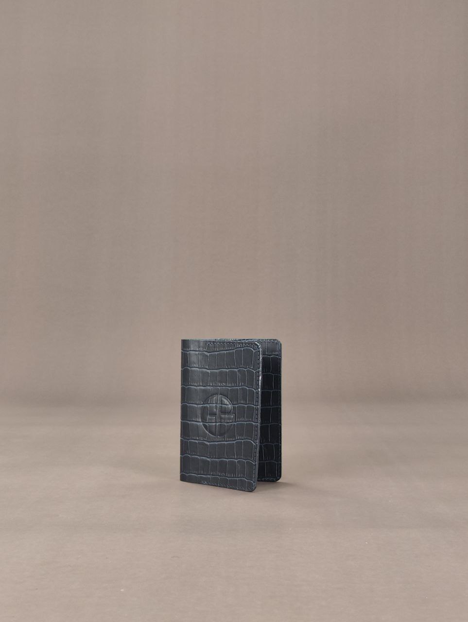 Обложка для паспорта синий кроко