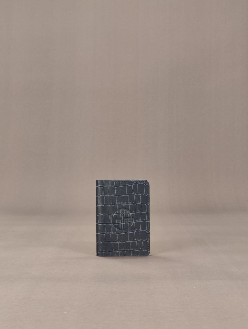 Обложка для паспорта синий кроко