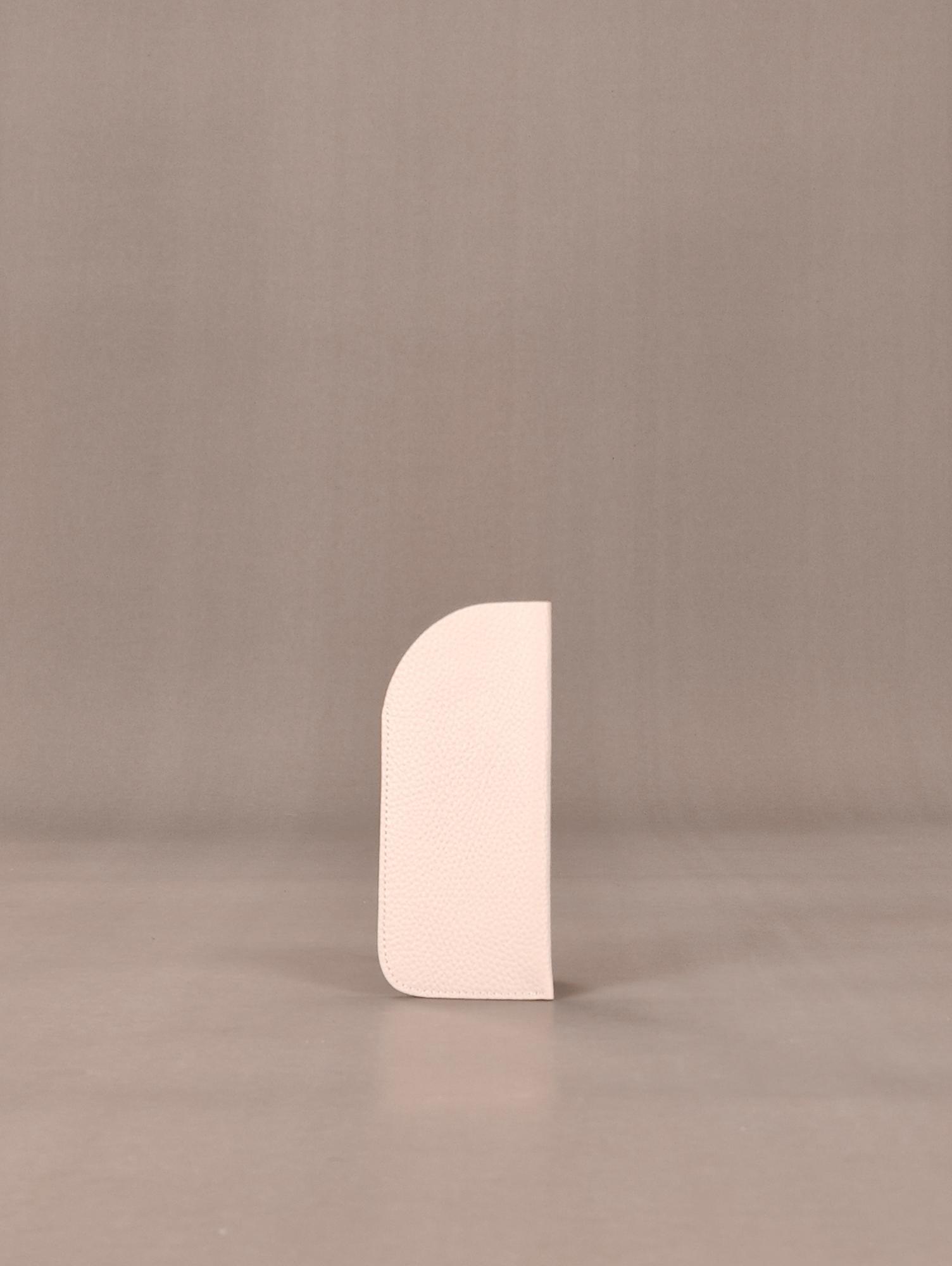 Очечник розовое облако