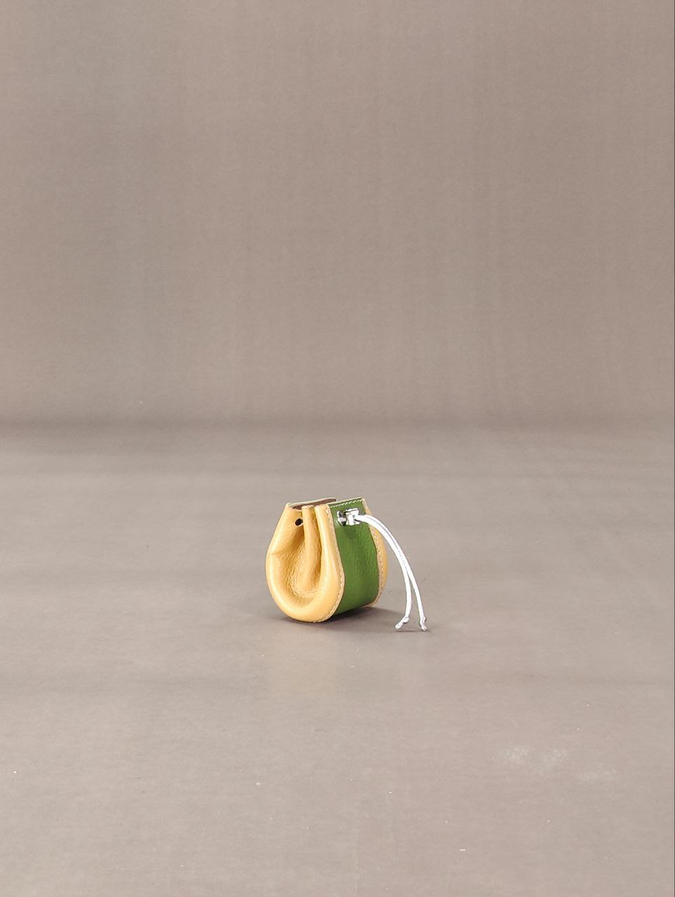 Сумочка для наушников зеленый+желтый