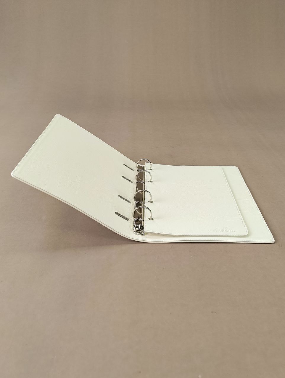 Блокнот А5 на кольцах молочный