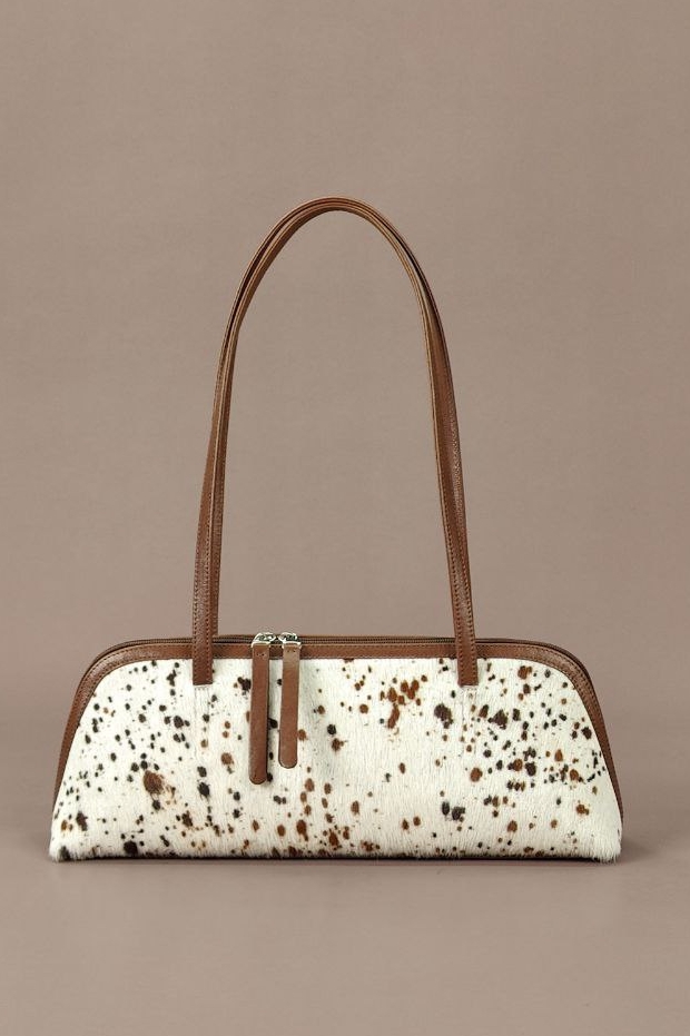 Сумка-такса "Fluffy" из меха с принтом коровки, коричневый цвет